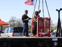 Latus Motors Harley-Davidson American Flag Raising - Gladstone, Oregon with KUPL 98.7 in the Boomtruck Man-Basket provided by Santana Crane